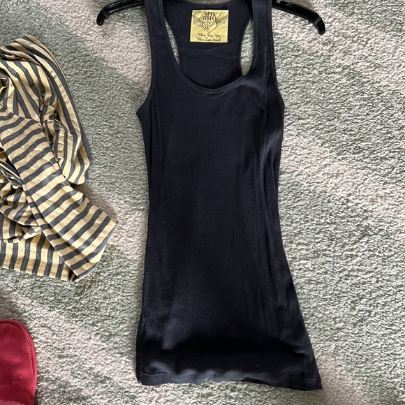 Two Piece Tank/Crop Top Set - Picture 4 of 6